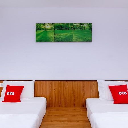 Oyo 89345 Api-Api Gh Hotel Kota Kinabalu Bagian luar foto