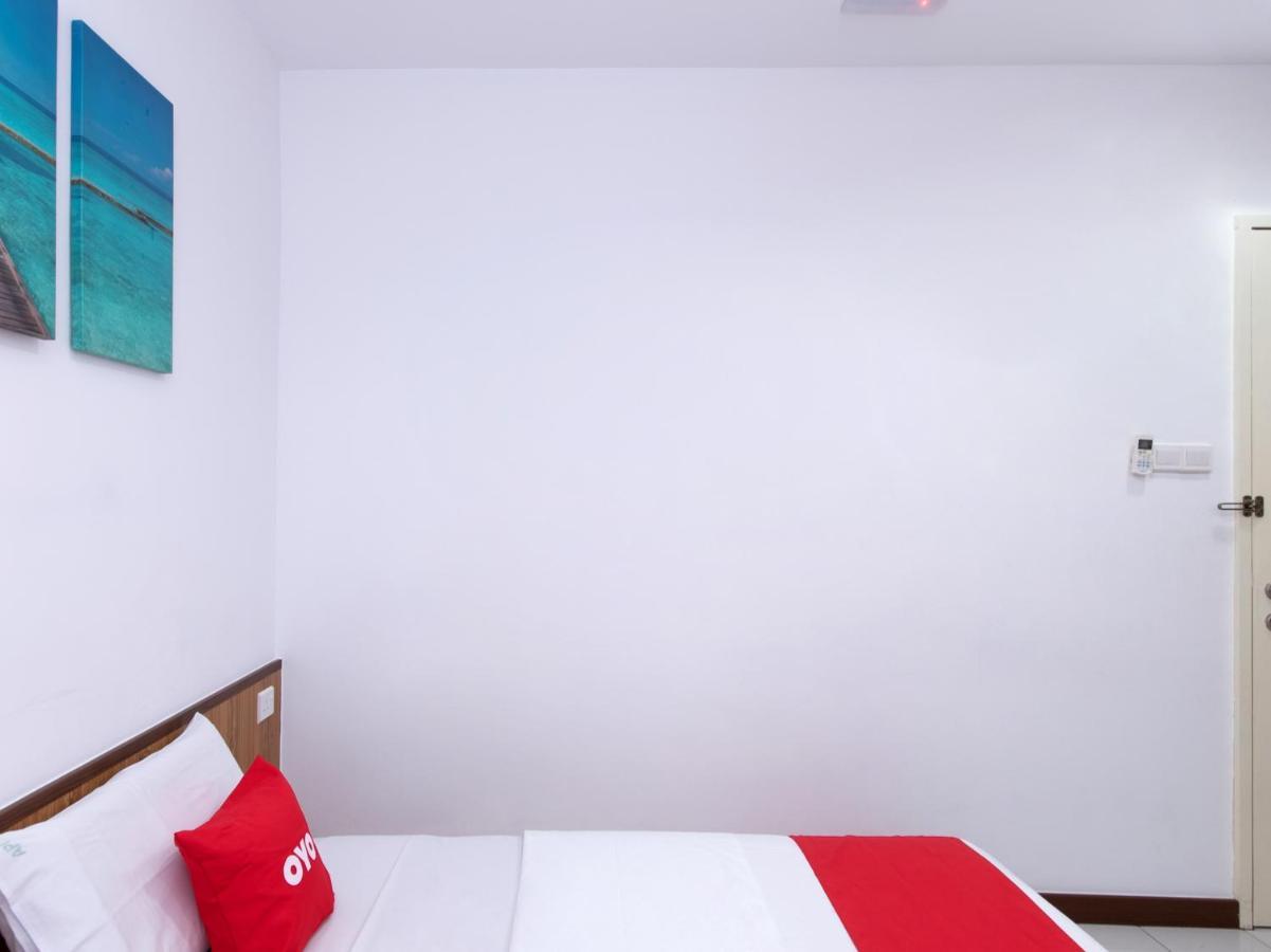 Oyo 89345 Api-Api Gh Hotel Kota Kinabalu Bagian luar foto